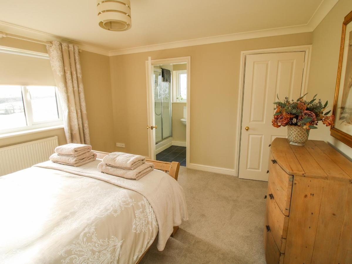 The Marshes Villa Welshpool Luaran gambar